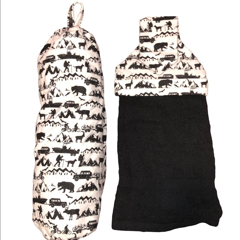 Nwot Handmade Kitchen/Bath Towel with bag holder